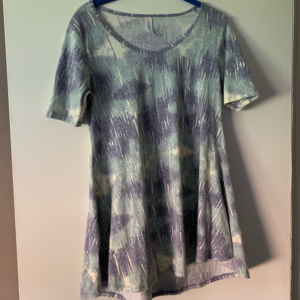 LuLaRoe perfect tee